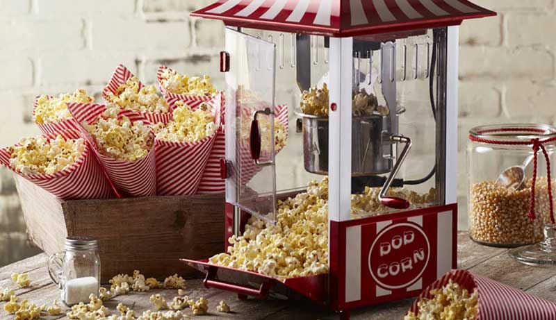 Benefits of Using Popcorn Machine for Home Theater