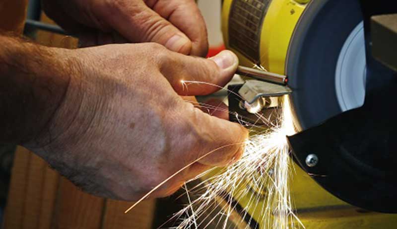Safety Instruction To Use A Bench Grinder